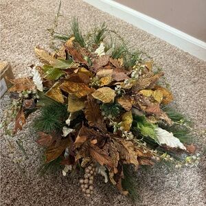 Christmas brown Arrangement center piece